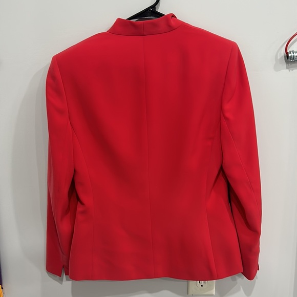 KASPER red blazer - Picture 3 of 3